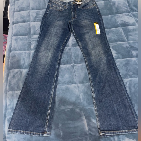 ***NEW WITH TAGS - NEVER WORN ***
Lee Regular fit boot cut blue jeans size 6 - Picture 3 of 8